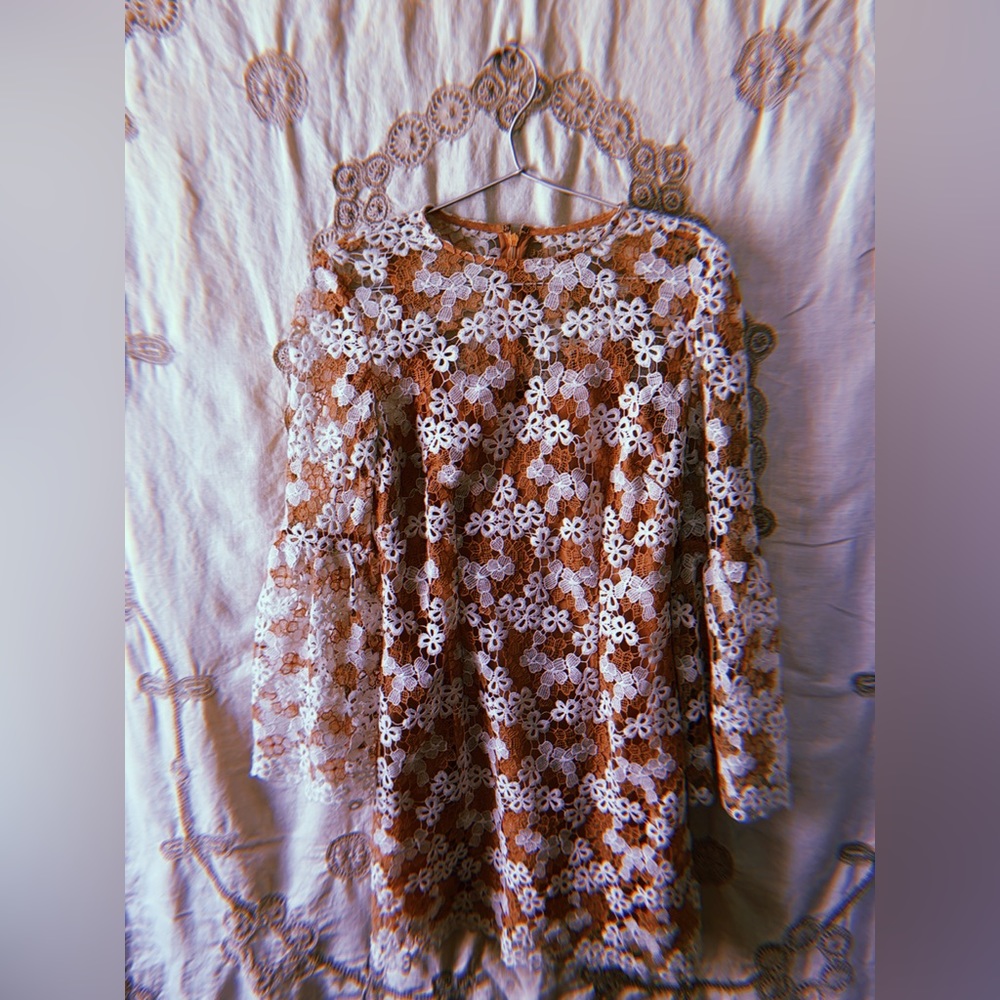 Cynthia Rowley Size 4 Nude and White Lace Cocktail Dress